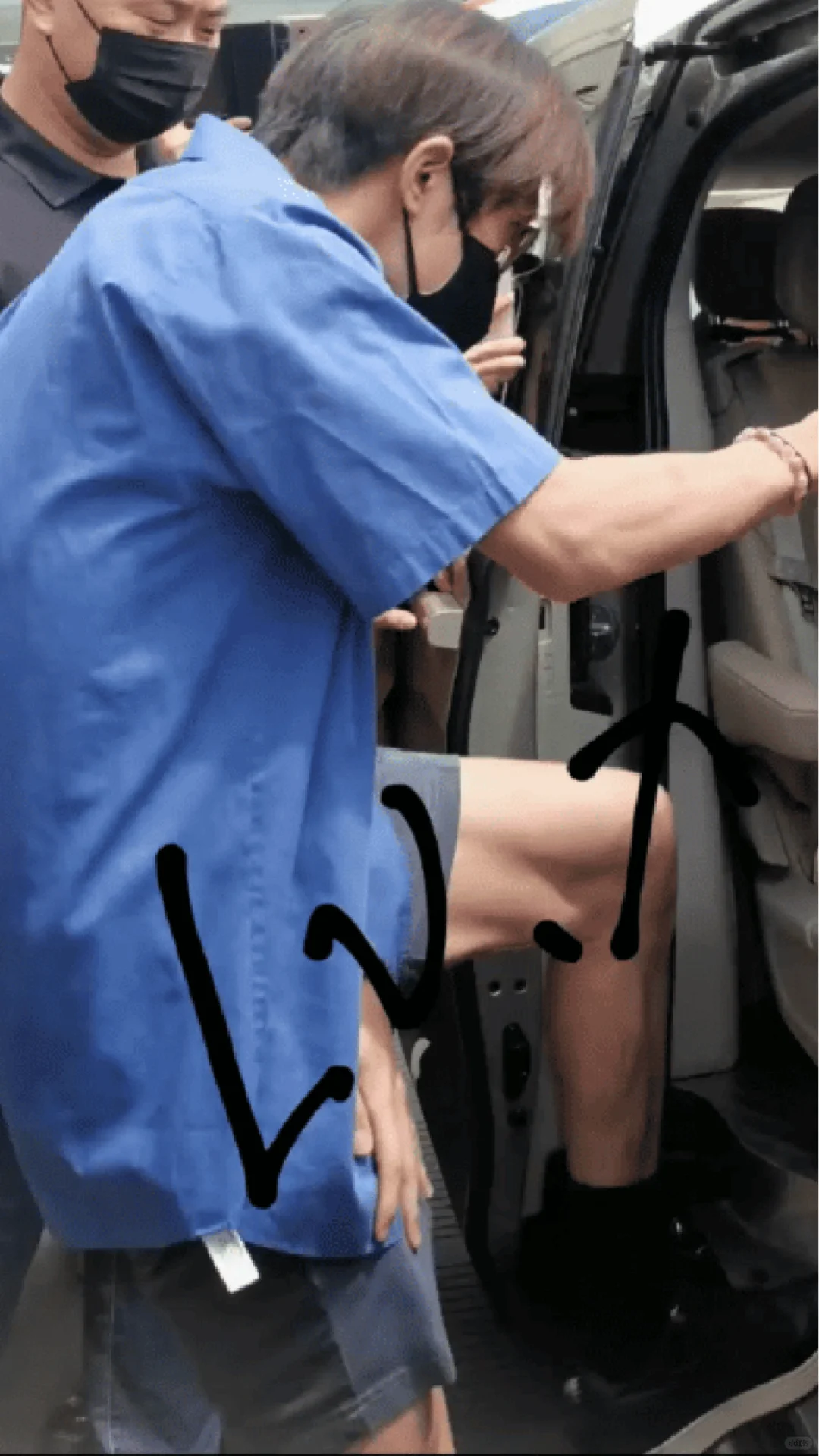 👅一口 大腿肌