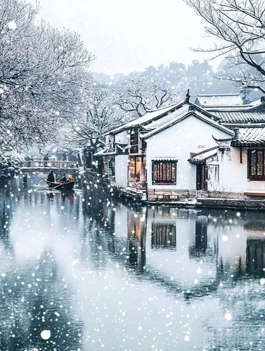 美图欣赏——雪中江南 - 一幅梦幻的水墨画