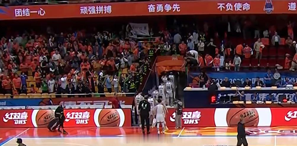 cba季后赛 这个赛季对于辽宁来说，确实尽力了，也就这样了。常规赛第9，14年来