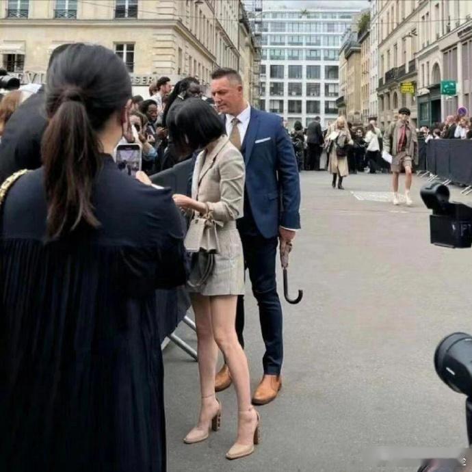 宋慧乔身材比例好，一米五的身高，一米七的腿 