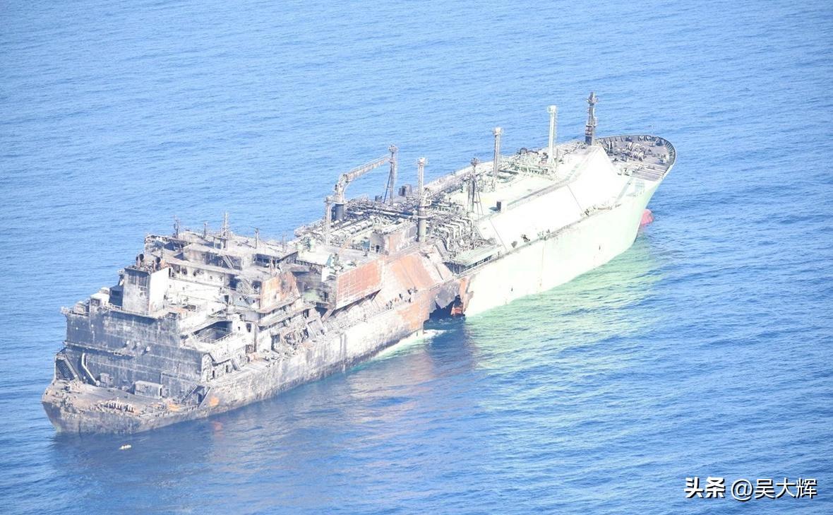 【至少2架无人机与3艘无人艇在地中海袭击了俄罗斯液化气船】
 
俄罗斯侦查委员会