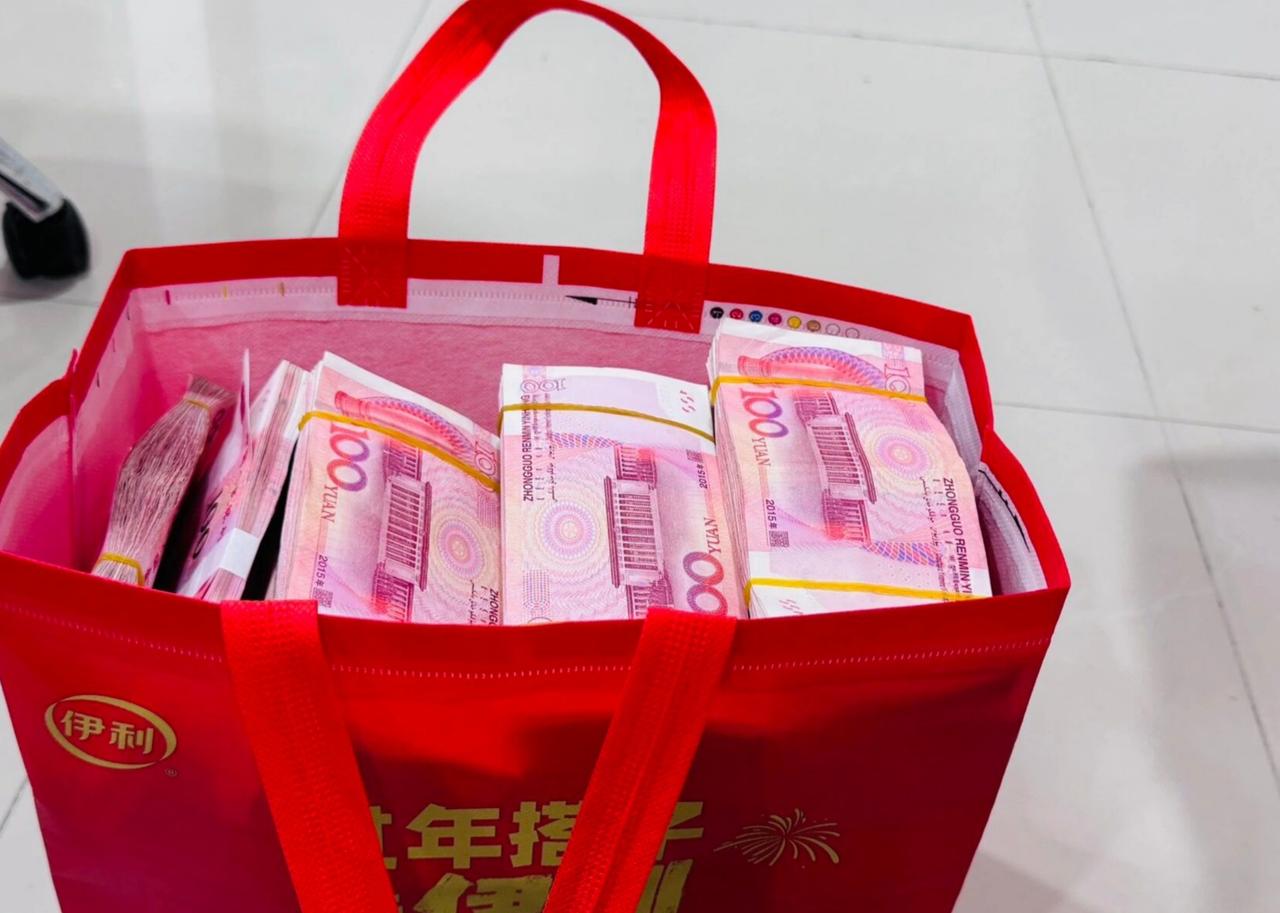 “不用给我情绪价值，请给我价值！”
          价值到位了，情绪我自己能