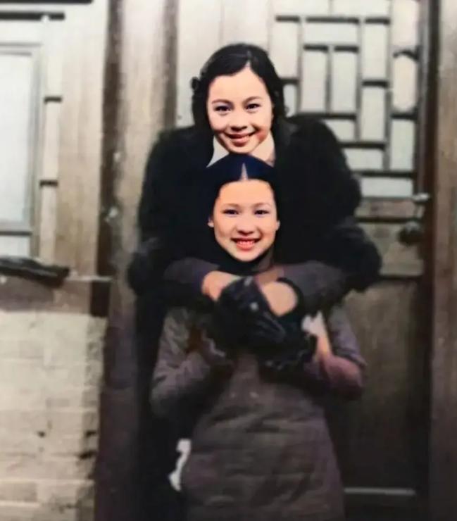 1940年，军阀石友三被结拜兄弟活埋。他新婚的五姨太听闻消息，只淡淡说了句：