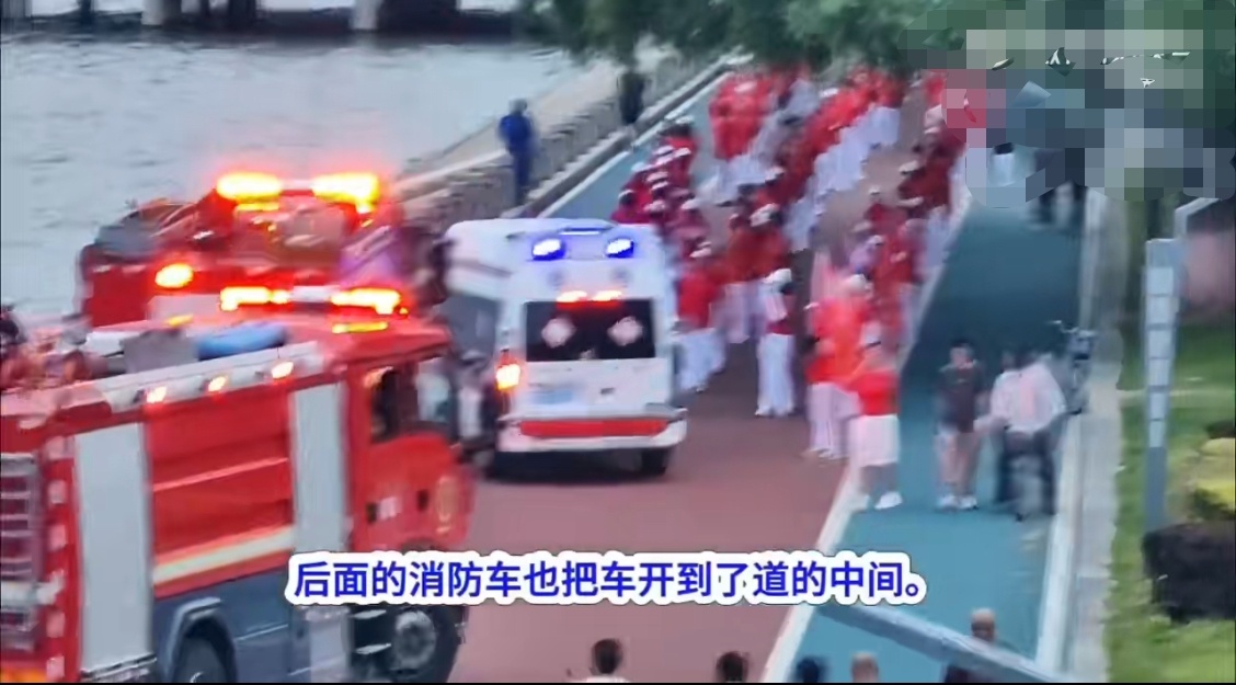 暴走团群主说车辆没执行任务所以没让 看看群主是怎么说的，徒步团群主表示，当天那些