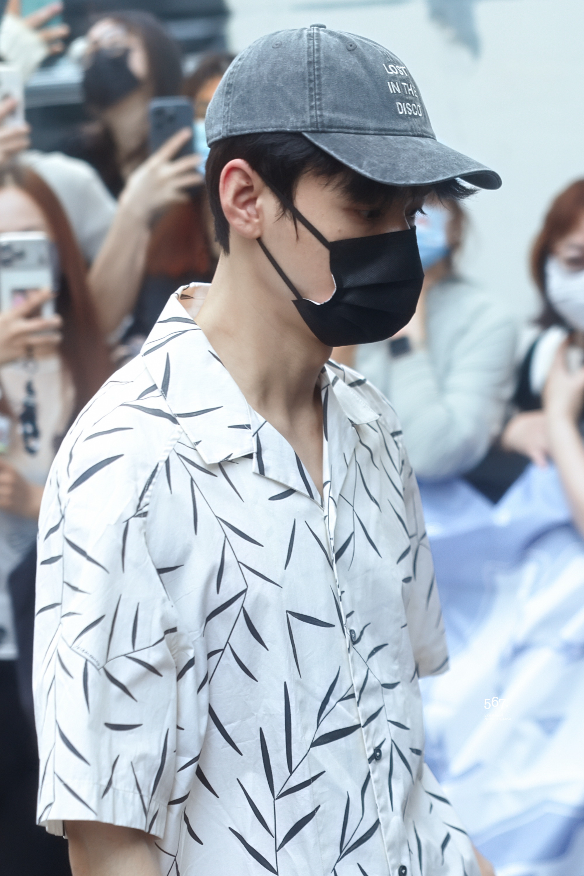 260607 进妆高考加油龚俊陆小凤 . 龚俊凤舞九天