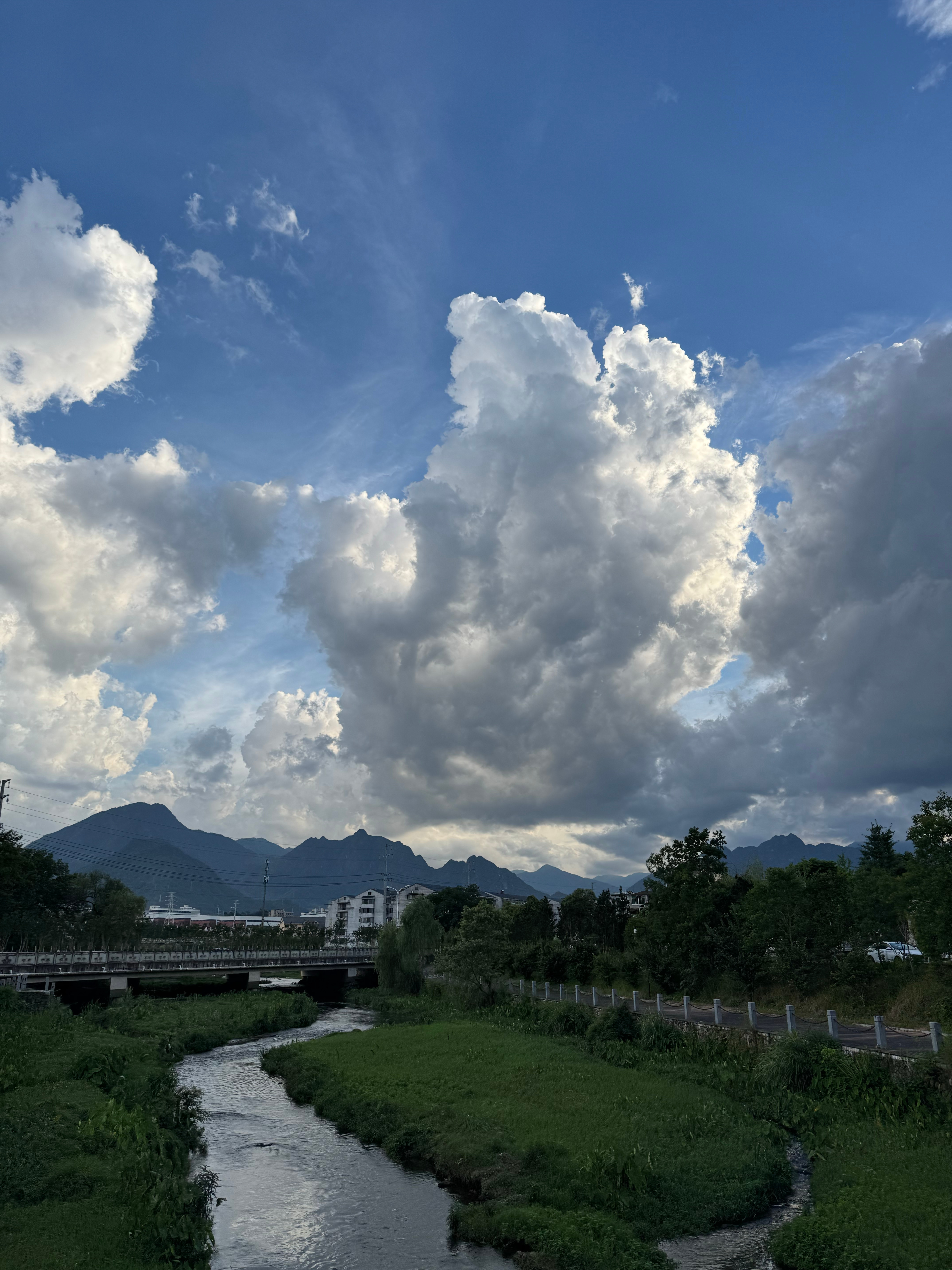 属于夏天独有的☁️夏天