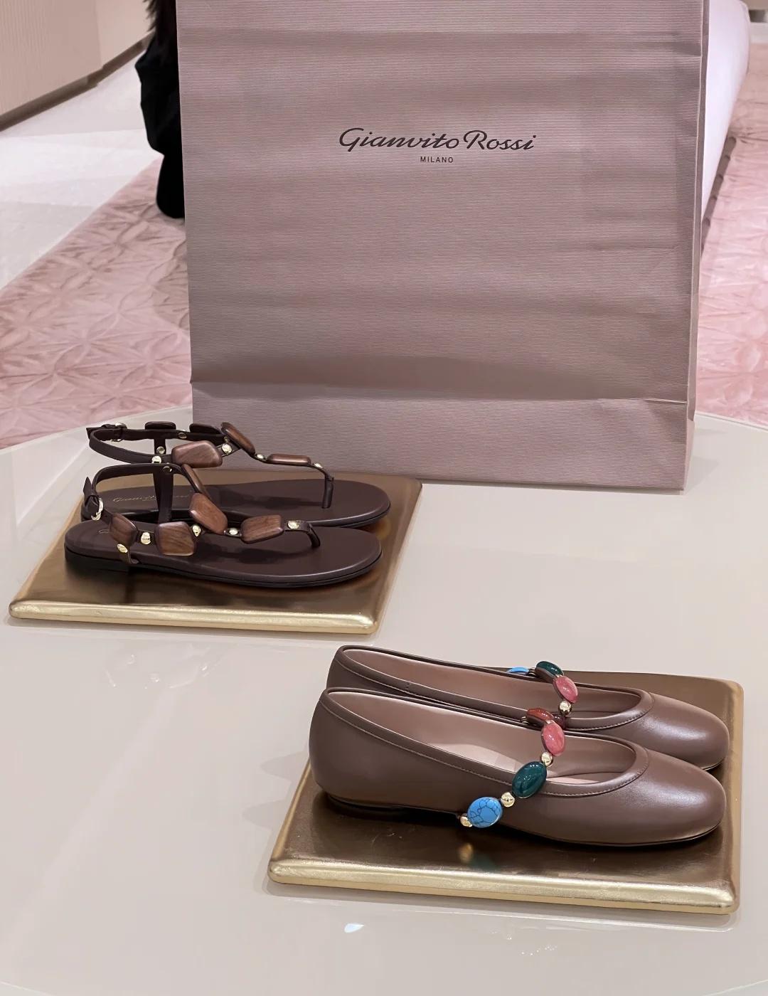GR夏日氛围感✨
GianvitoRossi 美鞋分享 鞋控の日常 舒适的单鞋 