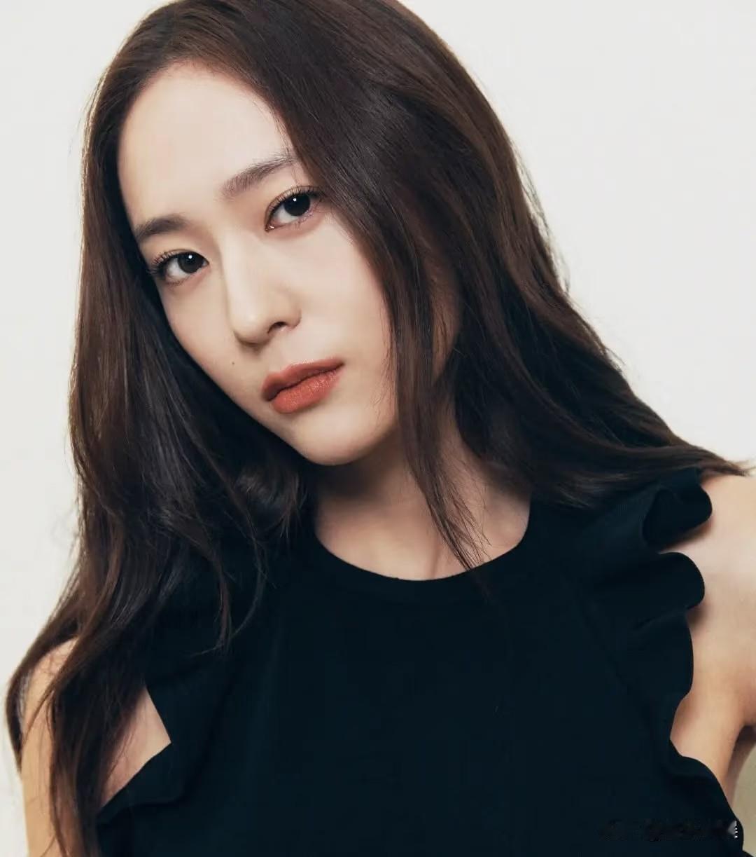 郑秀晶，着实令人不解！
 
6月6号，韩国知名女星郑秀晶，她出演韩国19禁成人喜