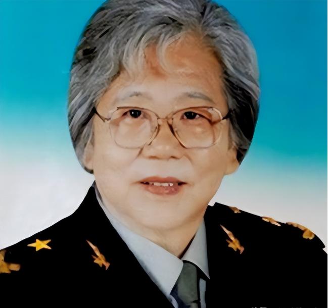 1978年，彭德怀追悼会上，彭老侄女彭钢听到悼词后，提出了2个要求。
 
197