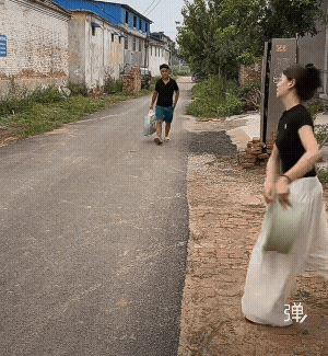 本以为是浪漫爱情故事，谁料却是心碎一地的悲剧![捂脸]