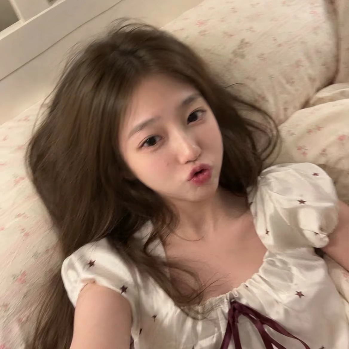 WeChat 头像女头分享｜高清女头｜无风格女头｜氛围感头像｜生活风女头｜真人头