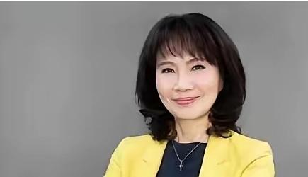 尹乃菁突然请辞，国民党文传会主委谁来接？岛内一致认为：只有她最合适。尹乃菁因为身