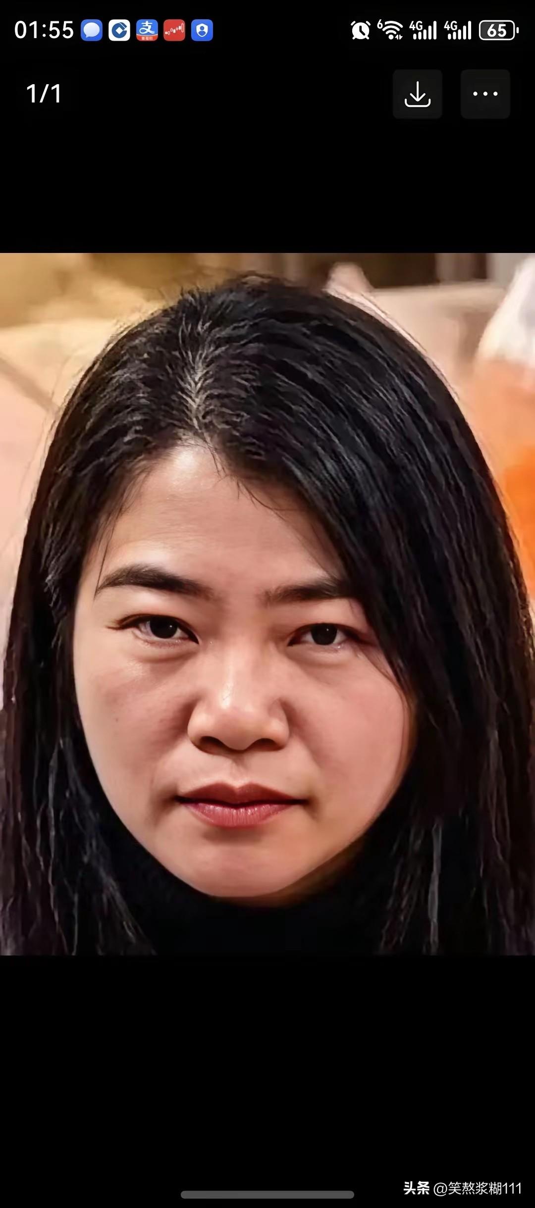 今天是三八节，河北保定的这个女人怕是出不了门咯！

她和邻座不过是一点小纠纷，竟