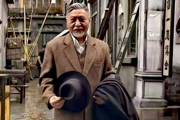 牛犇的儿子王侃走了。

​7月18日，66岁的他在妻子姚瑶的陪伴下，永远闭上了眼