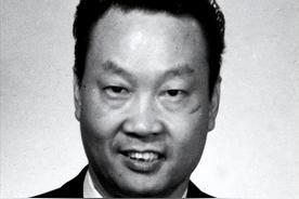 1986年，潜伏在美国37年的王牌特工金无怠被捕。面对各种酷刑，金无怠淡然的说到