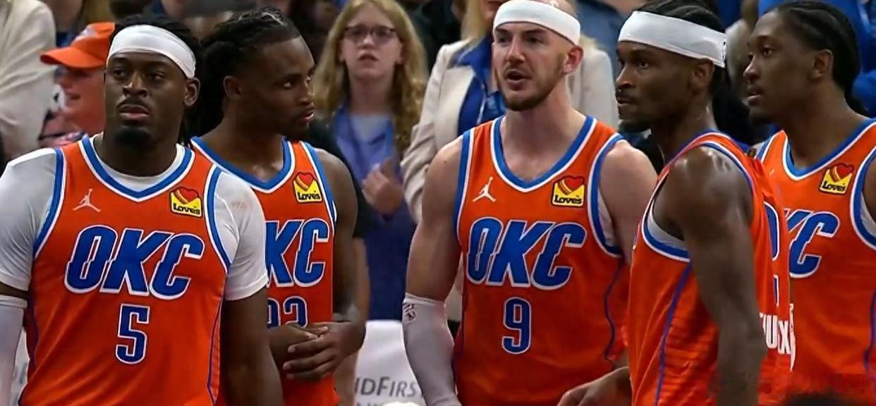 雷霆估计都气笑了NBA杯赛首轮，雷霆138-89大胜太阳，湖人119-132输给