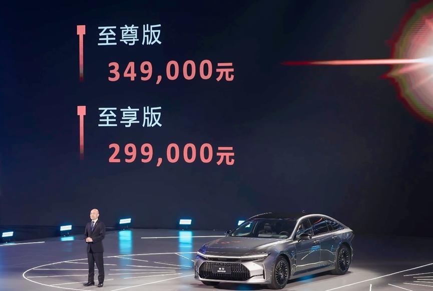 史上最好的丰田皇冠，整车进口，“只卖”29.9万，比日本本土完税价（含税价730