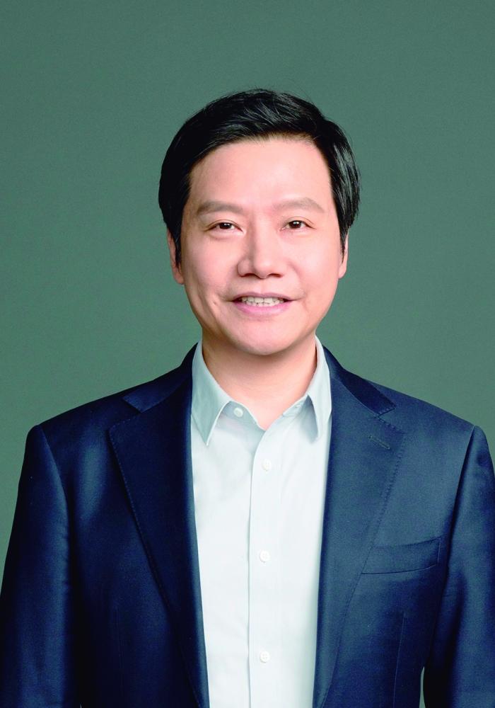 全国人大代表雷军今日表示，存储芯片价格受AI需求推动持续上涨，手机业务面临显著成