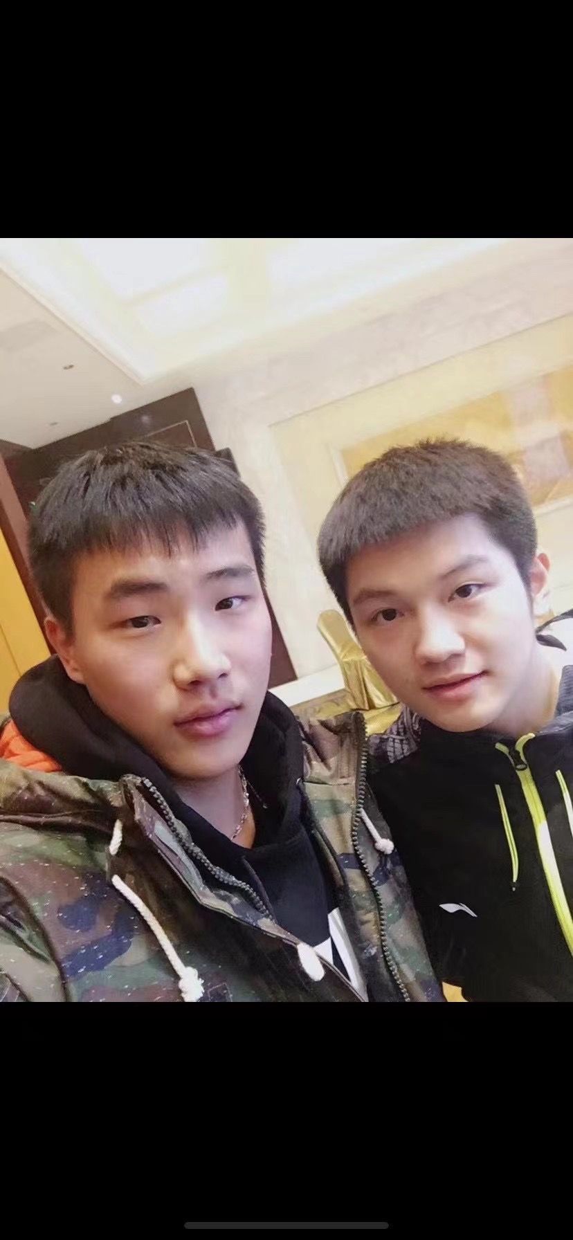 樊振东 🏓【20260324】【合影】cr 🎶 王杨帅乒乓球 