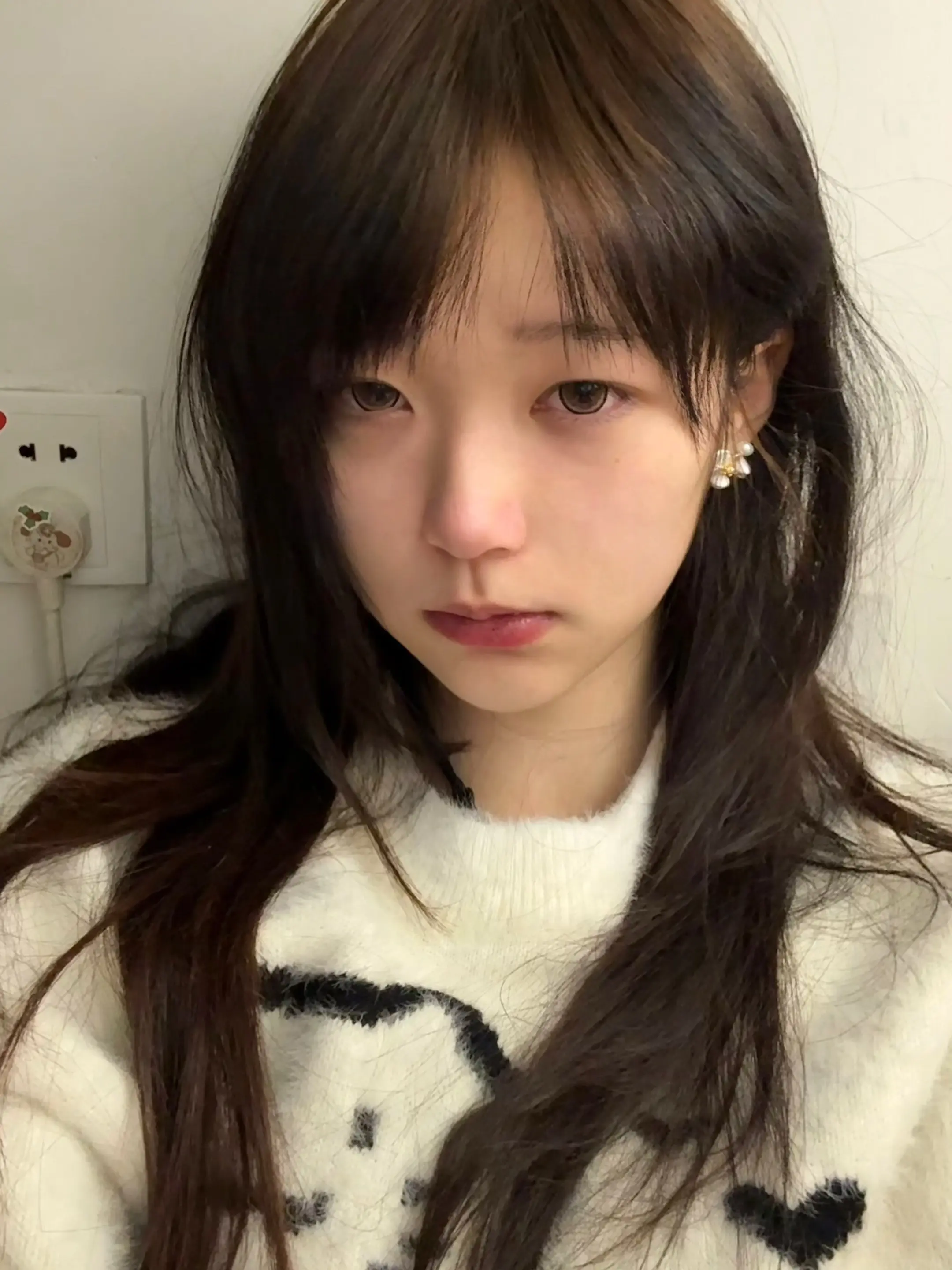 双双蝴蝶兰 超喜欢的耳钉☺️ 原相机