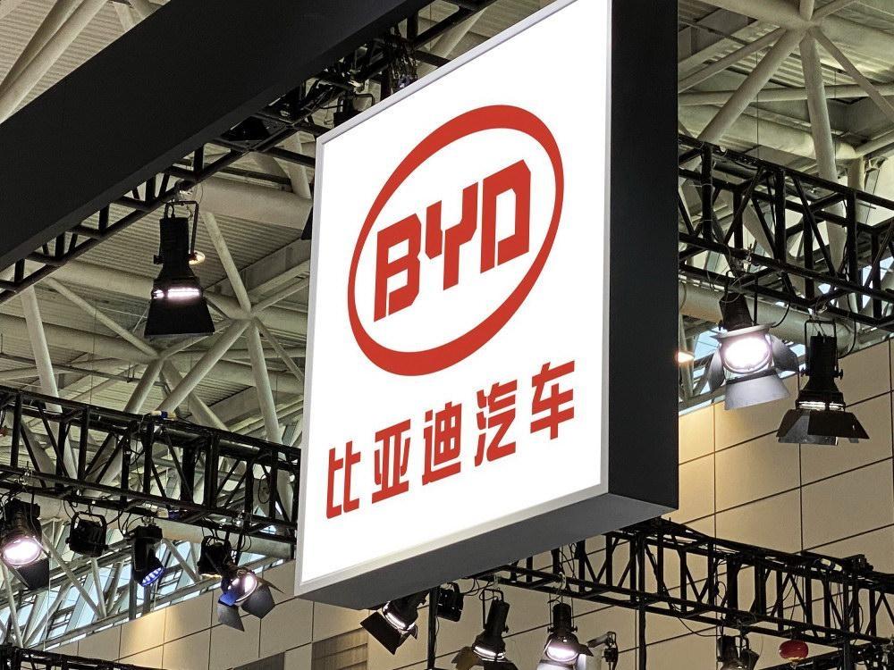 比亚迪智驾选装涨价 21%：行业告别价格战，技术价值开始回归

刚消停没几个月的