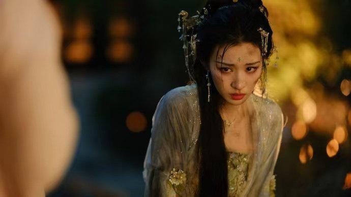 王楚然成何体统妖妃变祥瑞笑死，谁说女主就得被保护？自救救人一把抓。管他什么王爷埋