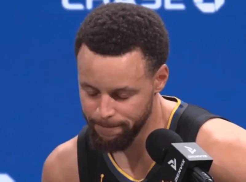 勇士老大库里亲澄，嘴哥维金斯有根了。
库里：维金斯将成为勇士传奇人物，很高兴他得