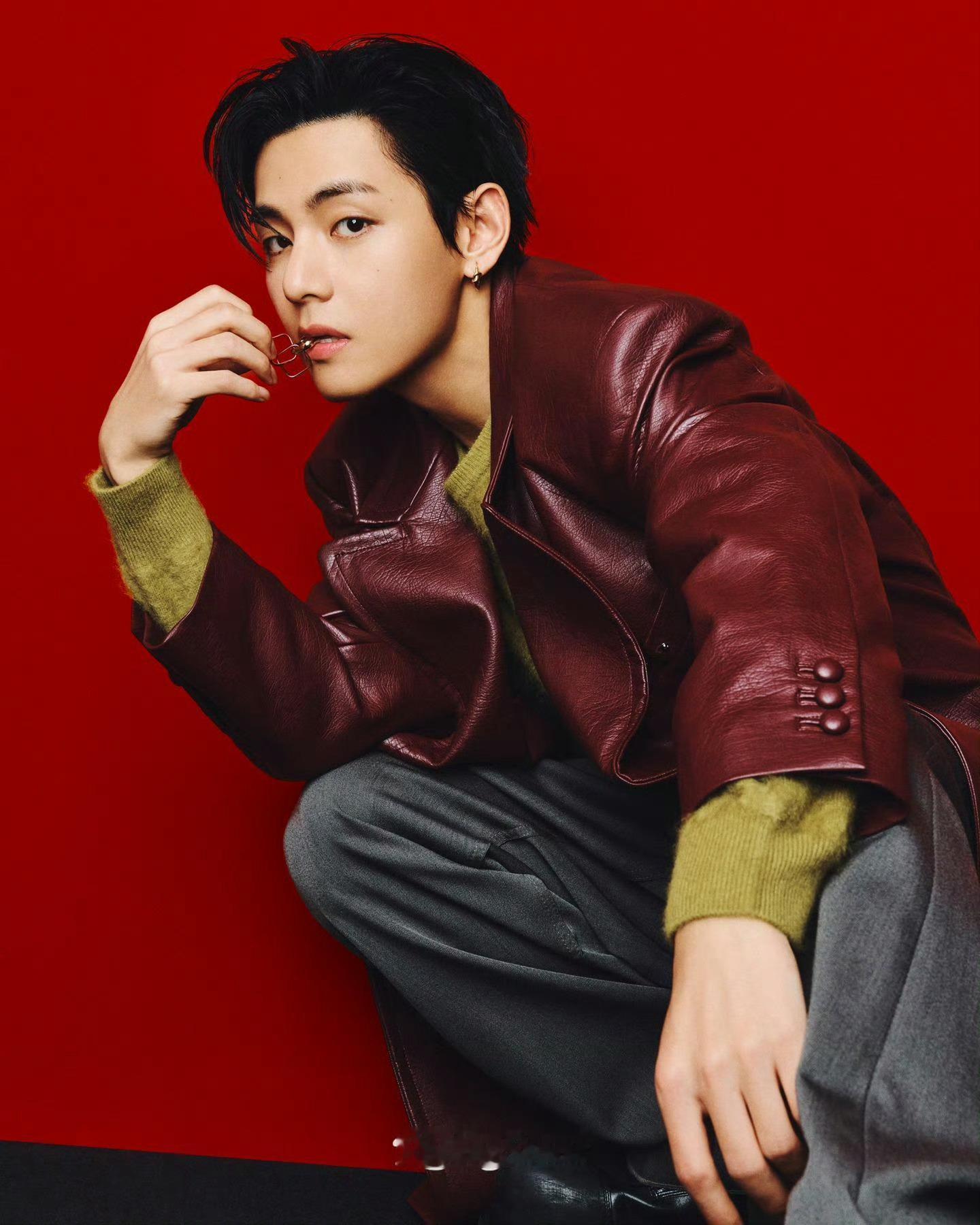 金泰亨✖️Rolling Stone 五月刊封面 封面大赏