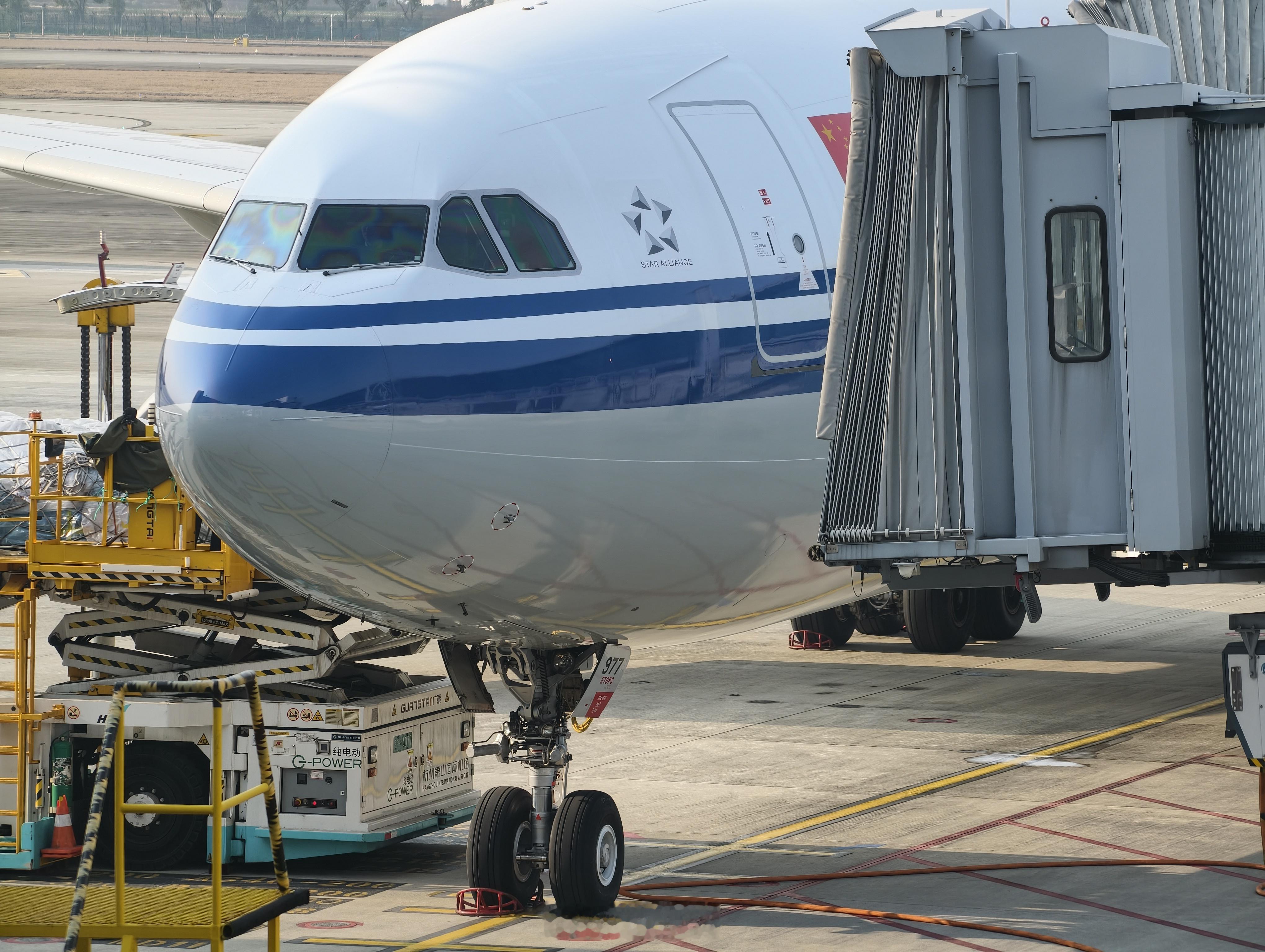 增距镜除了拍演唱会很厉害，拍拍飞机什么的也很不错，飞机爱好者有福了