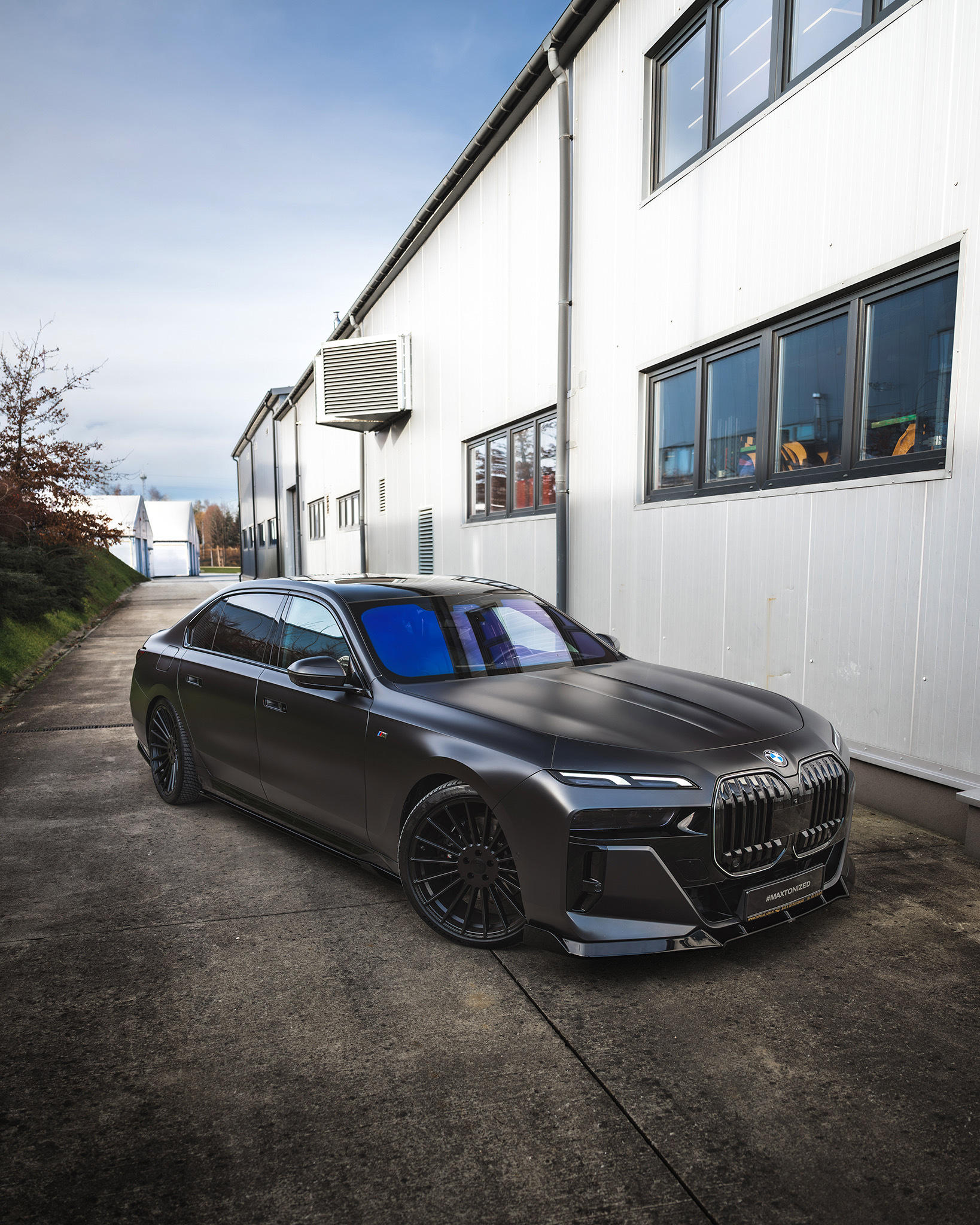 当奢华遇见性能，便创造出独一无二的东西 🔥通过分流器套装，一睹宝马7系G70的