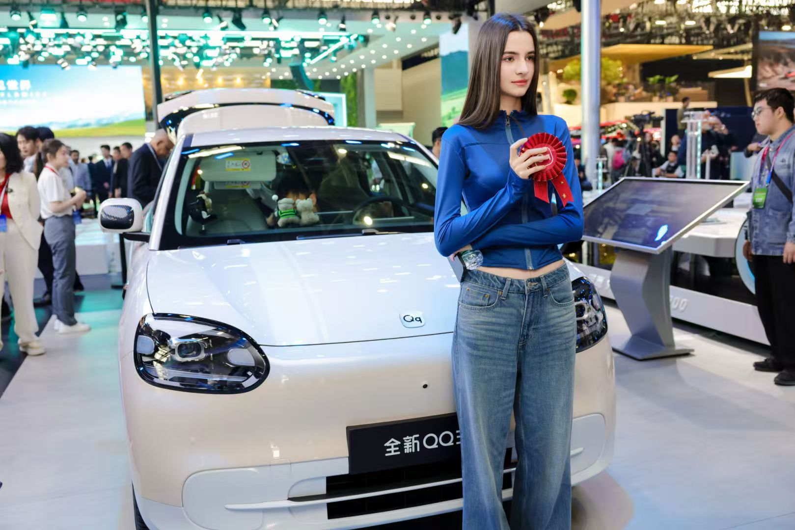 我估计这次车展会吸引到更多人换车，因为很多新技术、新体验实打实地可以给用户带来好