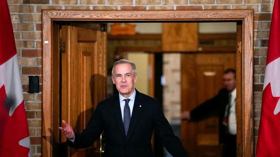 白宫为什么是白的？
事情得从1812年说起，当时加拿大还是英国殖民地，美国是麦迪