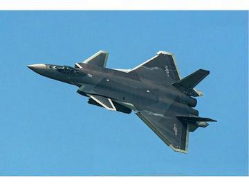 最可怕的不是歼36歼50试飞，而是歼20服役这么多年了，依然还在升级，不是升级发