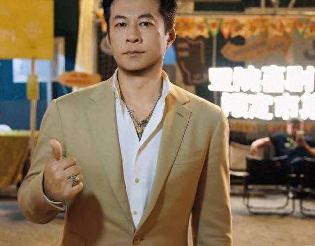 54岁“项羽”回青岛包饺子，不图赚钱只为攒这个梦，看完心里一暖