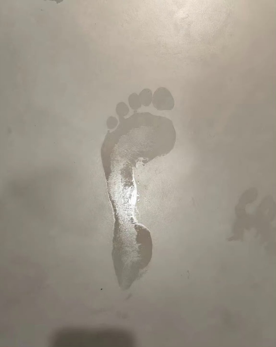 下雨了