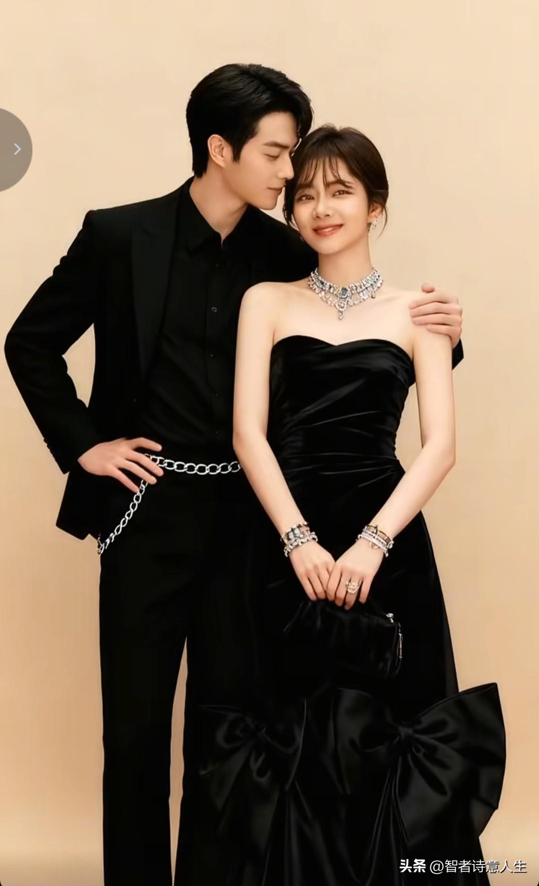 许凯谭松韵对视一眼就火花四溅，怎么看都般配，这组合太有范儿了，气质双杀！谭松韵演