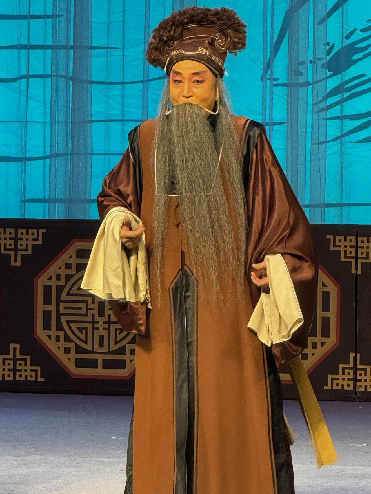 秦腔《清风亭》渭南市秦腔剧团晋京演出最后一场演出完美收官，北京观众对秦腔的喜爱空