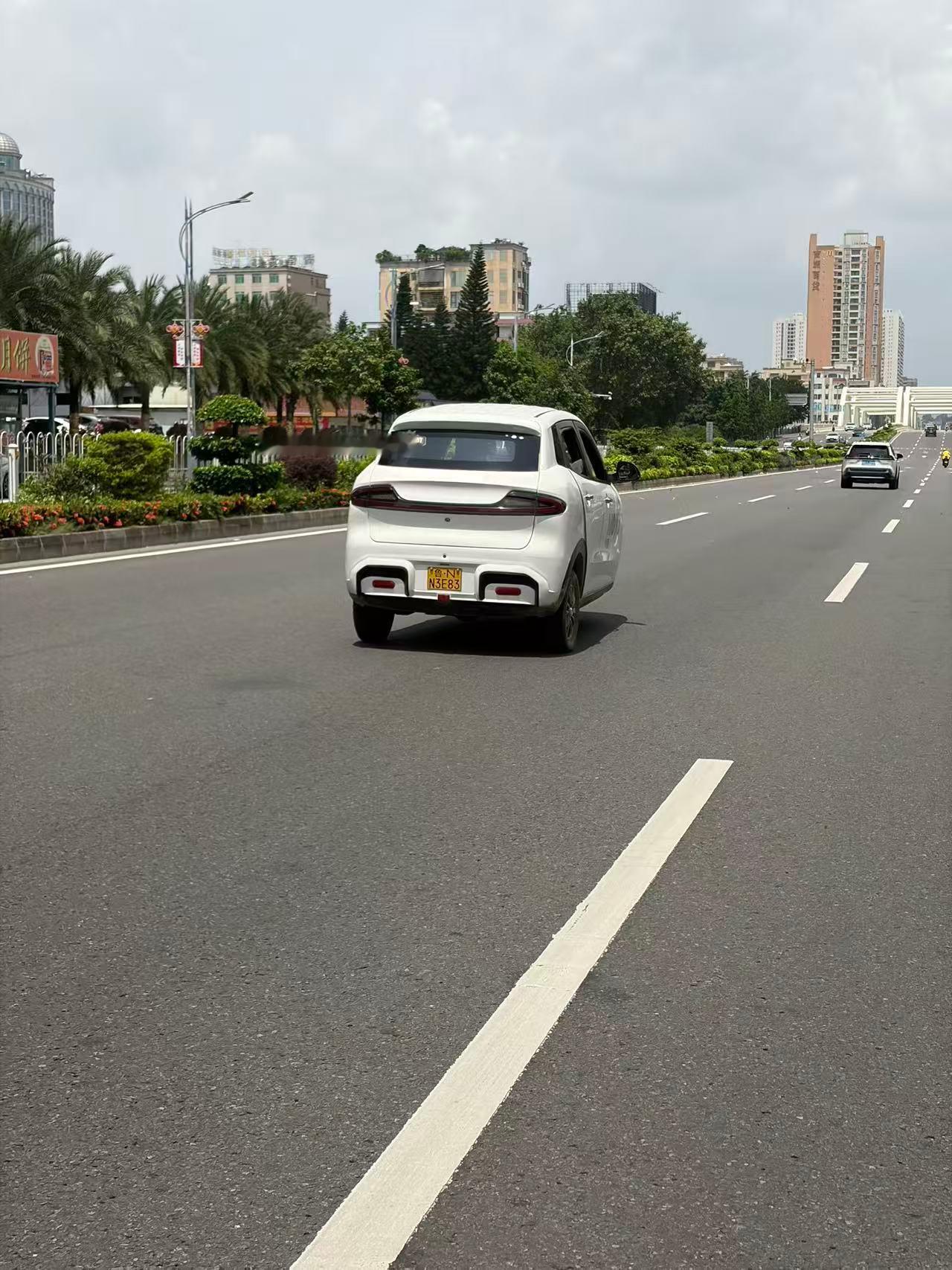 小米SU3轮保罗车闻