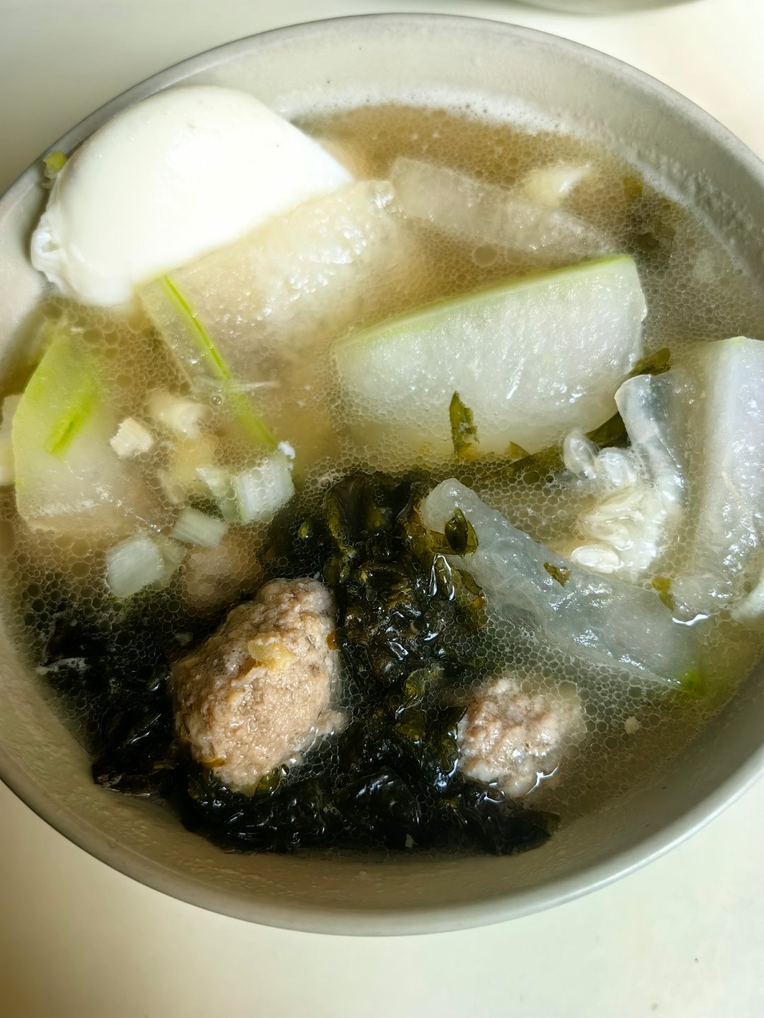 *碎碎念*太热了，30度，必须穿短袖出门，屋里还是长袖合适，要不胳膊冷...大新