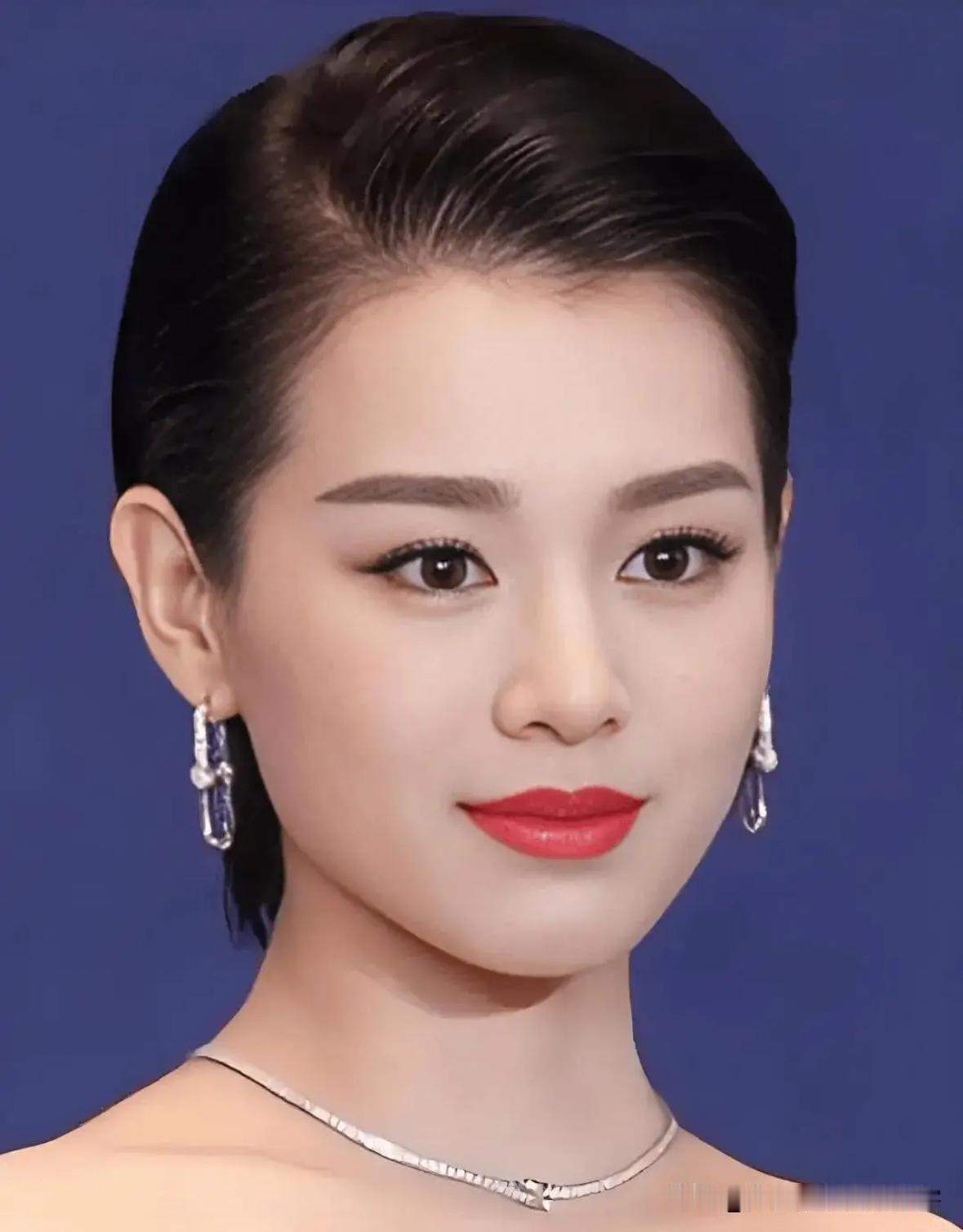 怪不得杨幂离了，赵丽颖离了，杨颖离了，李小璐离了，章子怡离了，孙怡离了，佟丽娅离