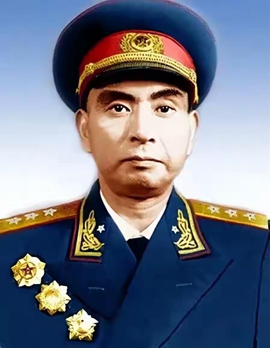 他是开国上将，与杨得志、杨成武并称解放军“三杨”，以百战百胜、勇冠三军闻名，深受
