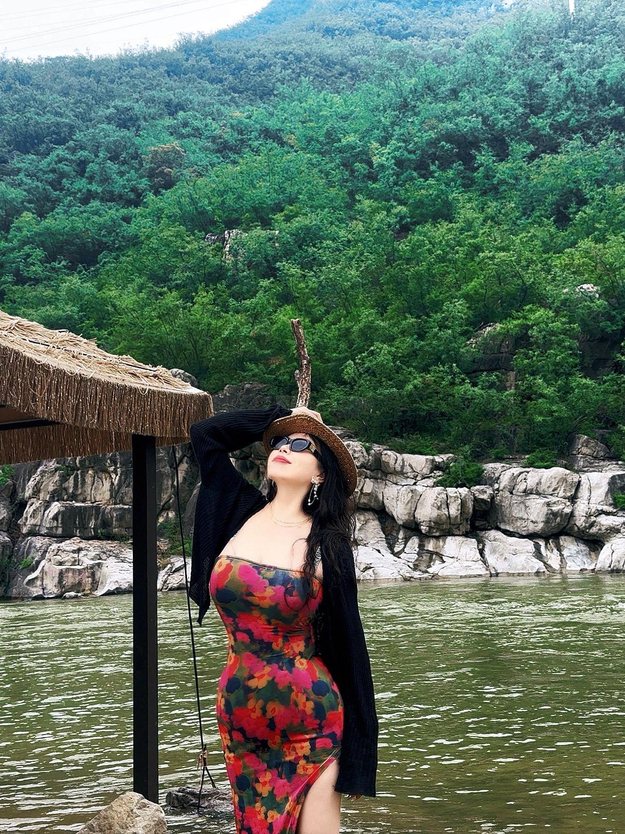 我们可以一起踏入同一条河流吗
