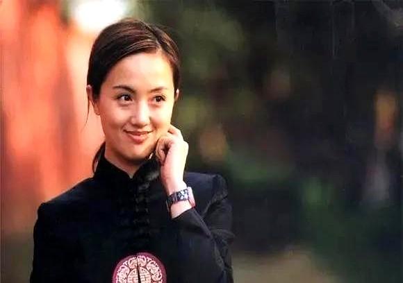 看来，看面相也不准。你看朱媛媛和大S都是国泰民安的福气脸，谁能想到。
一说起朱媛