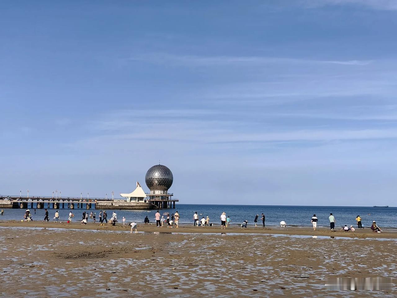 走进大学，或者走上新的岗位，就是变化的开始，你所面对的是全新铺开的画面，也是真正