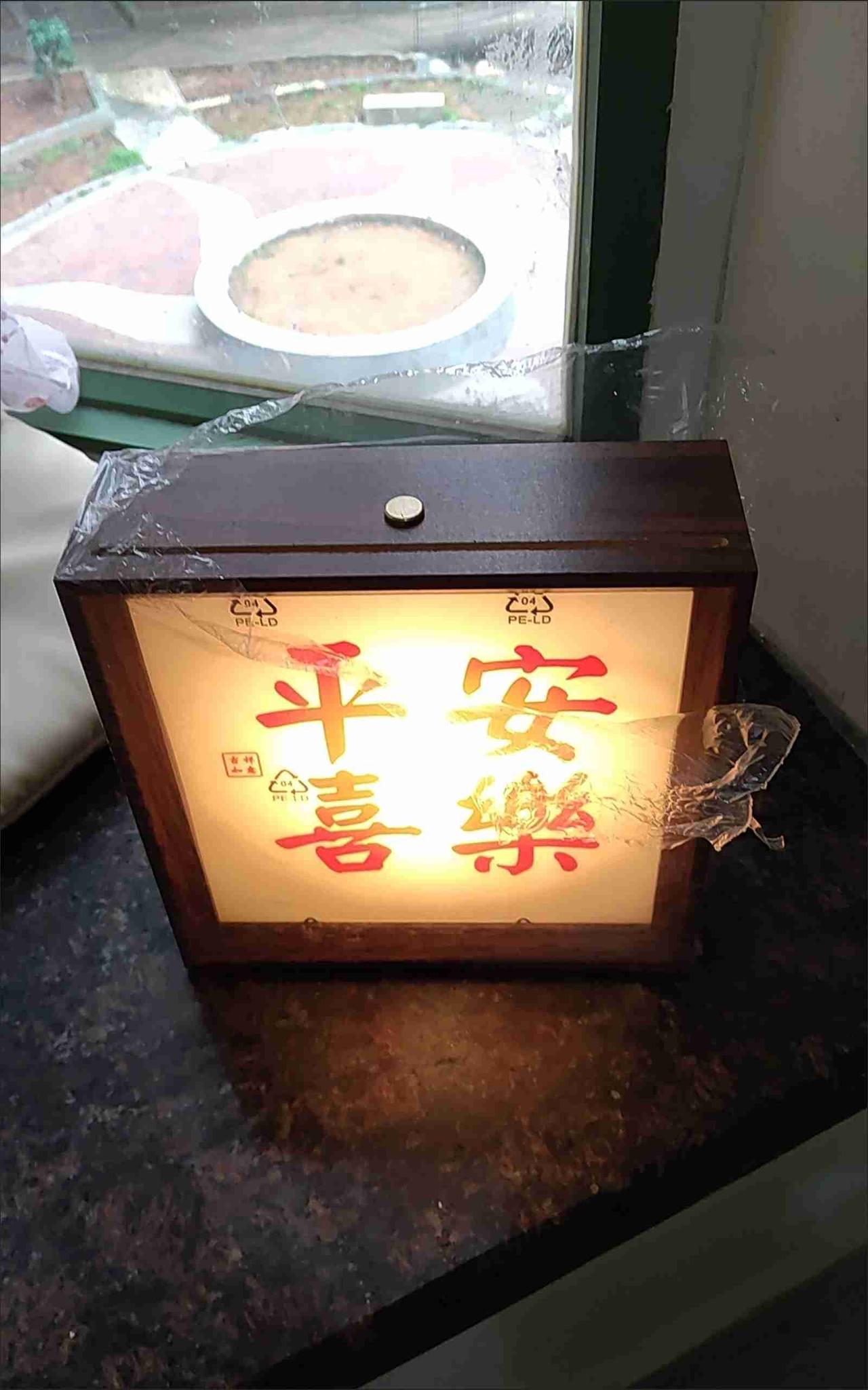 一人一车床车大改造！不拆不改结构，车内做饭吃火锅，比酒店还舒服！这是我昨天折腾一