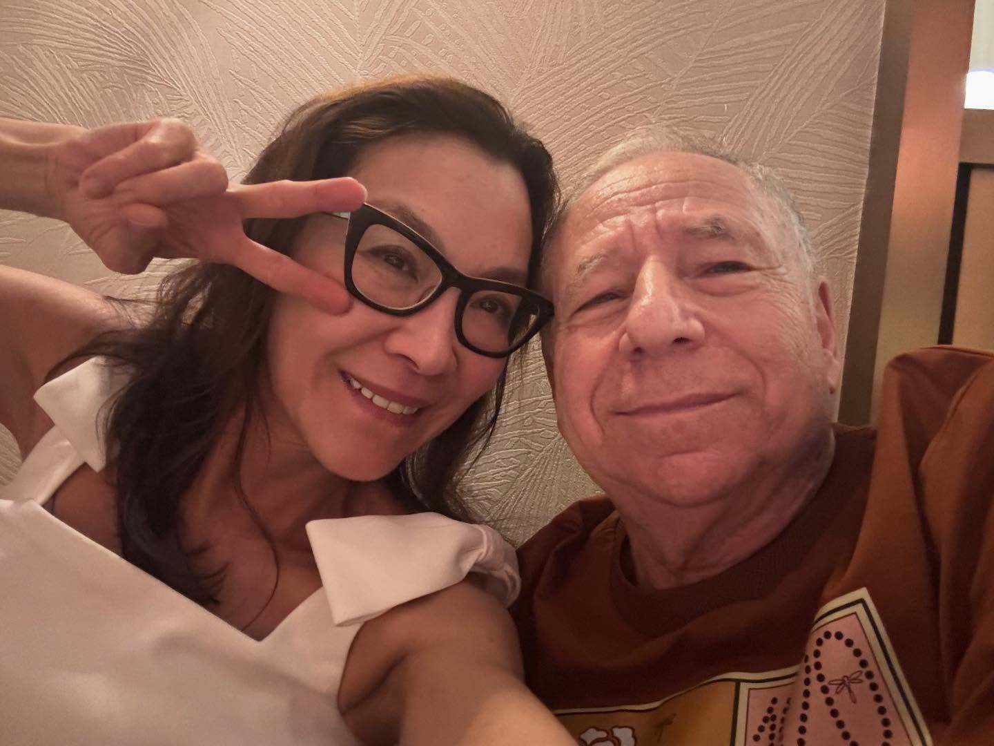 杨紫琼：Family time ❤️❤️❤️😍🥰😘 