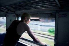 米卡看emoji猜中文米卡猜emoji时薅头发的样子，简直让人哭笑不得😂 感觉