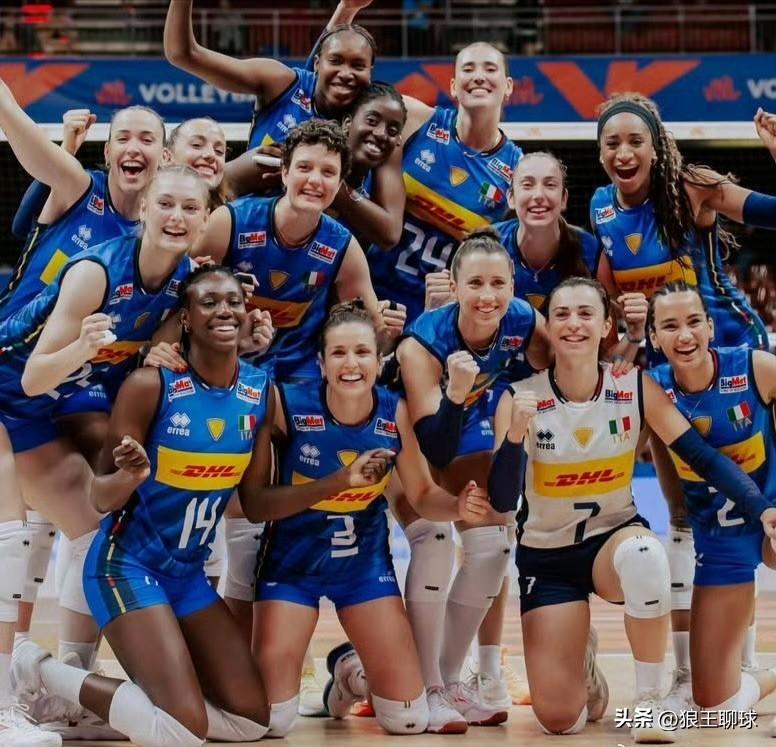 意大利女排 x VNL 第 2 周名单。法尔回归，部分位置有人员调整。

🏐 