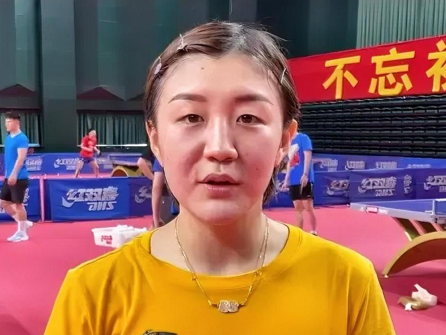 陈梦若回归乒乓赛场，可能面临以下四种结局：
1、重返女队主力阵容，取代蒯曼，成为