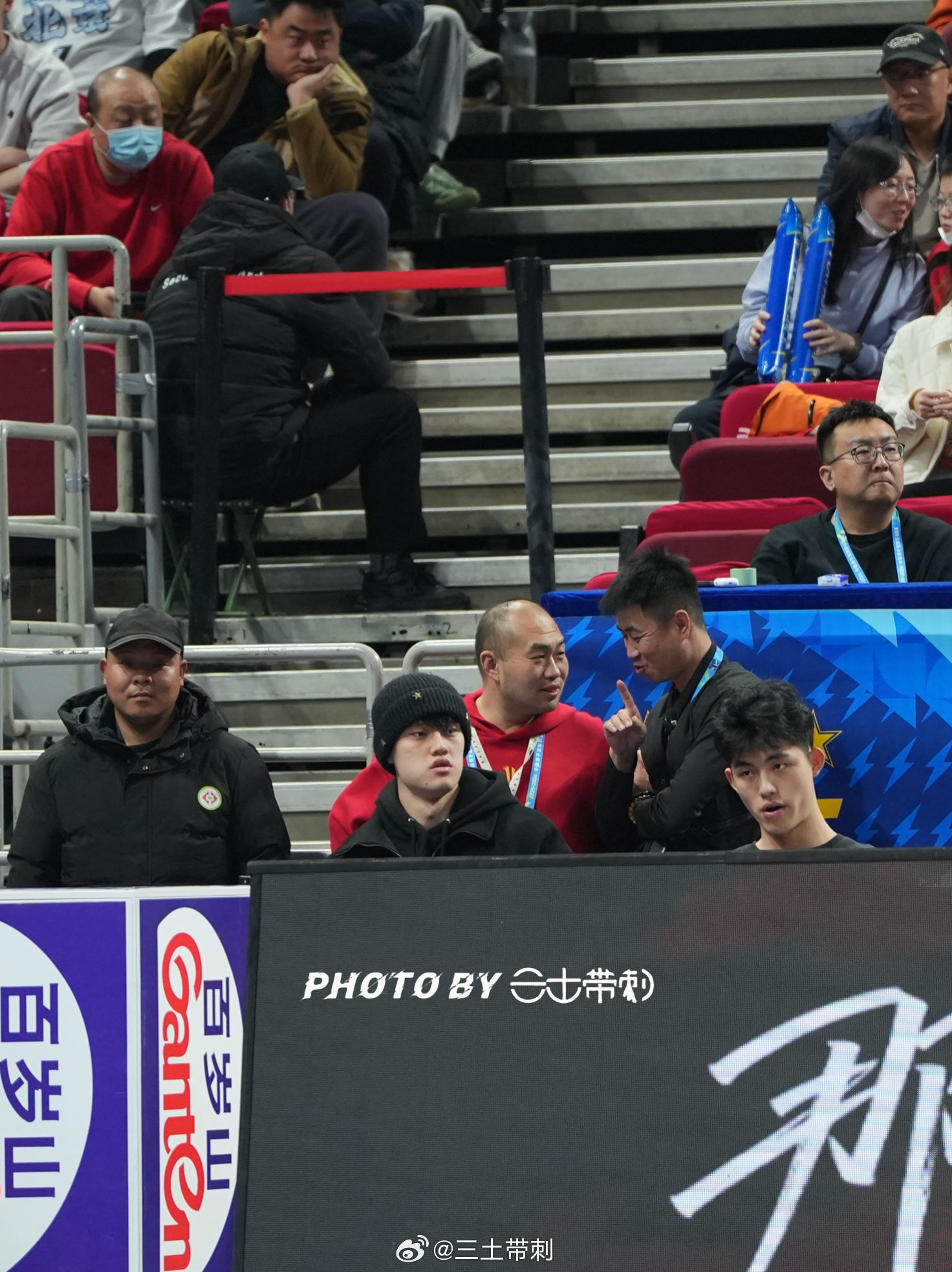 北京男篮vs四川男篮麦基首秀如何？ 北京·五棵松